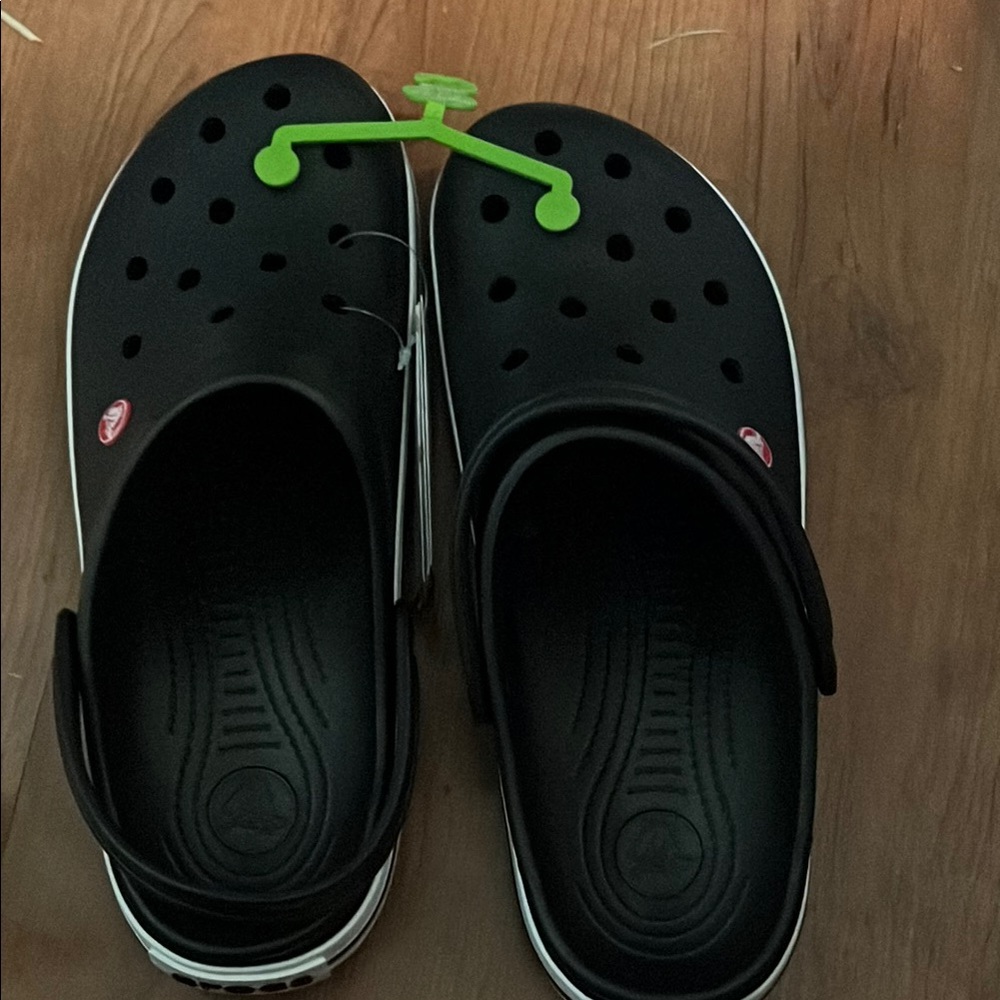 CROCS Black Slip-On Clogs